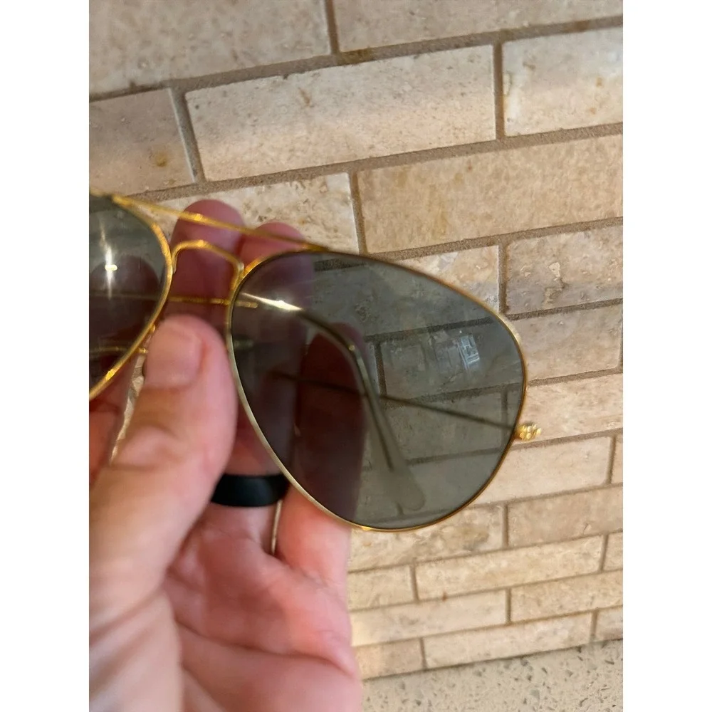 Vintage Bausch & Lomb‎ Ray Ban Aviator Sunglasses BL Green Lenses Gold Frame USA